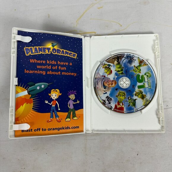 Planet 51 DVD Animated Family Movie Featuring Dwayne Johnson - Picture 4 of 4